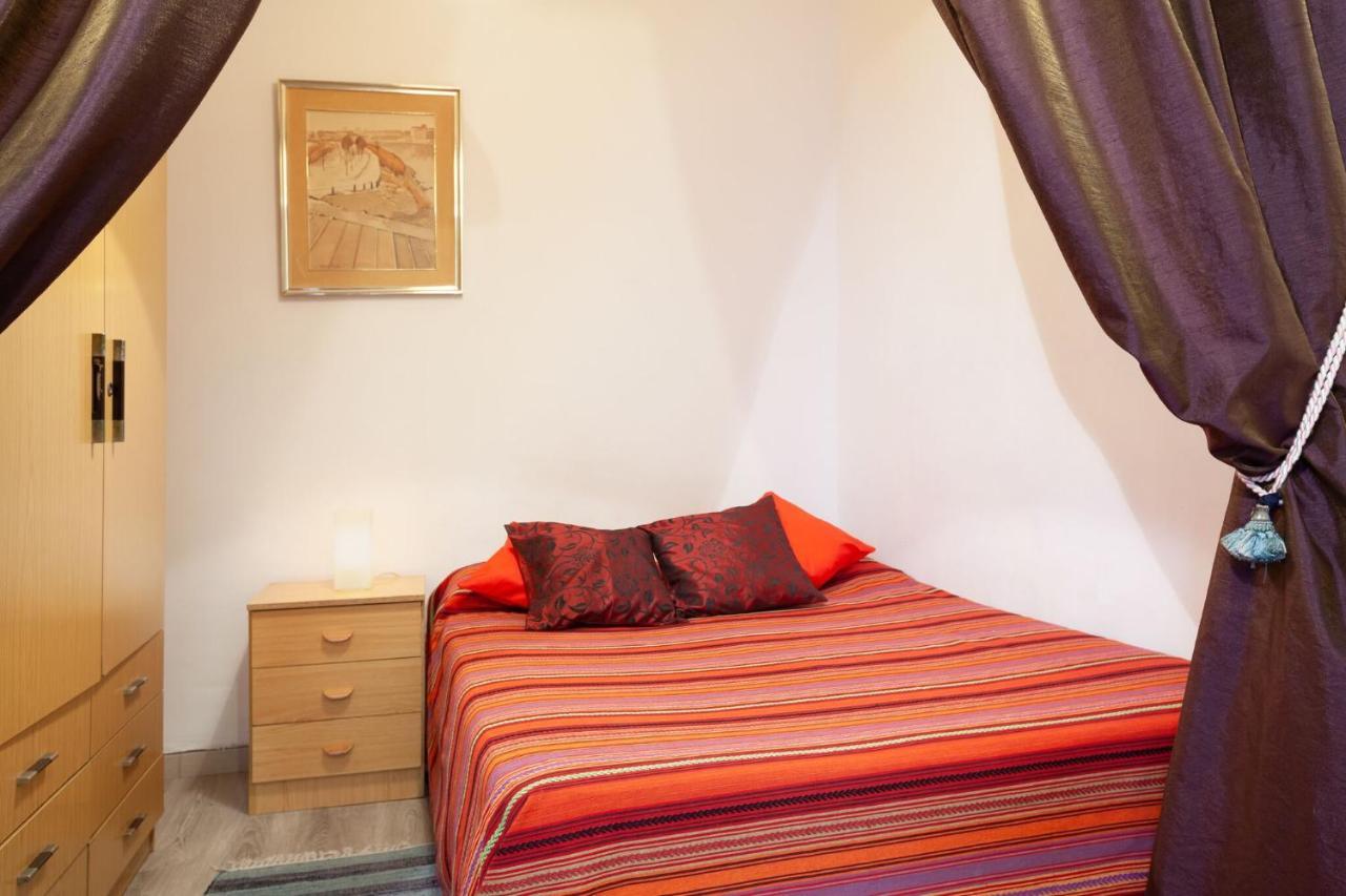 Esquirol Apartman Barcelona Kültér fotó