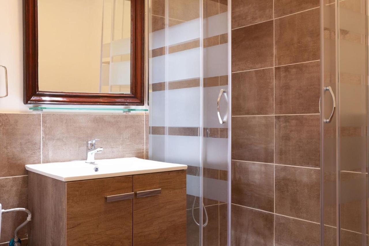 Esquirol Apartman Barcelona Kültér fotó